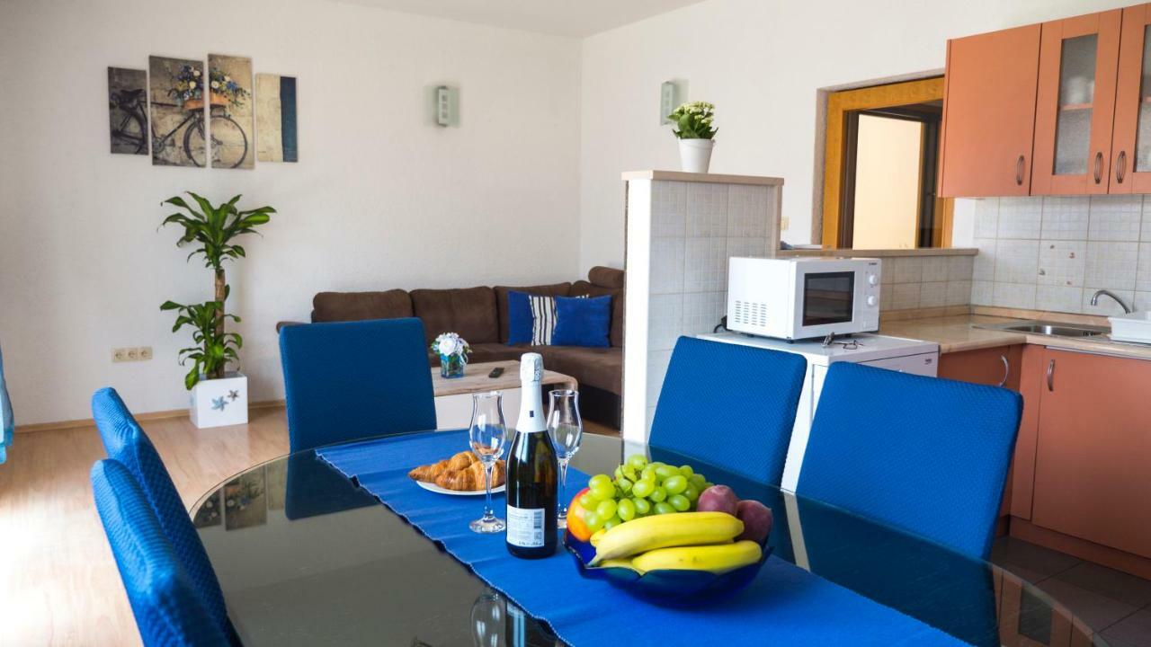 Ferienwohnung Enjoy Omiš Exterior foto