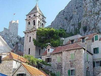 Ferienwohnung Enjoy Omiš Exterior foto